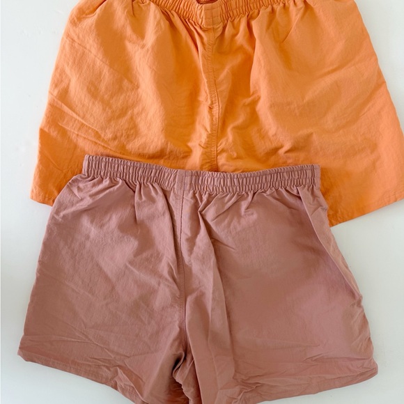 Patagonia Women's Baggies™ Shorts - 5" size M (set of 2) - Picture 4 of 5